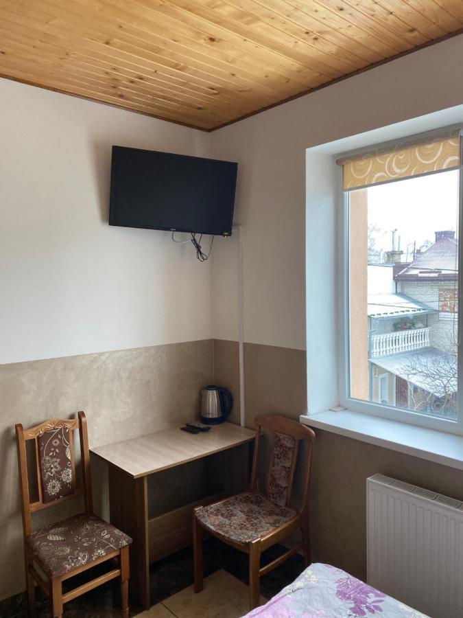 Домашній Затишок Hostel Stryi Bagian luar foto